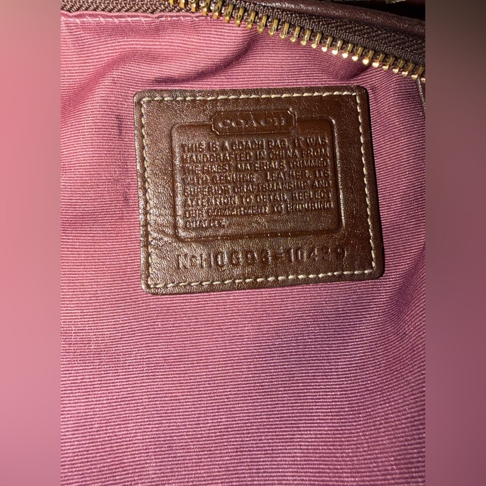 Coach Patchwork Crossbody Swingpack – Multicolor Leather & Suede Mix - Picture 2 of 16
